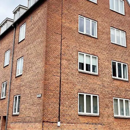 Super Saver ! Bo Billigt I Centrum