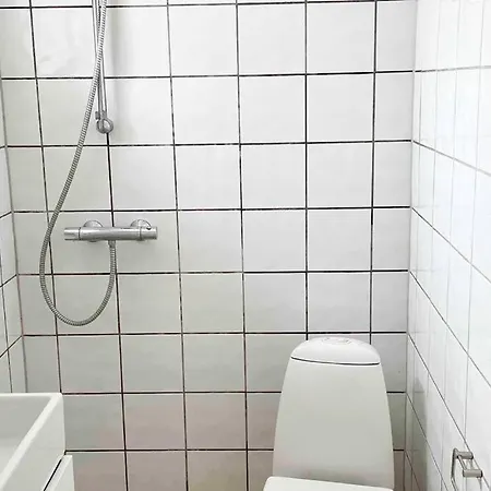 Super Saver ! Bo Billigt I Centrum Apartmán *